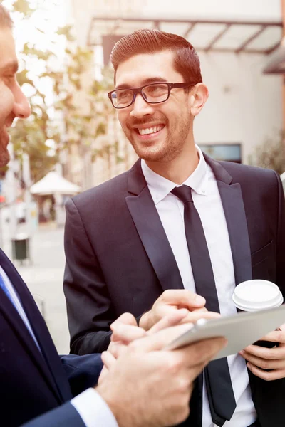 Portrait of handsome businessman outdoor — Stock Photo, Image