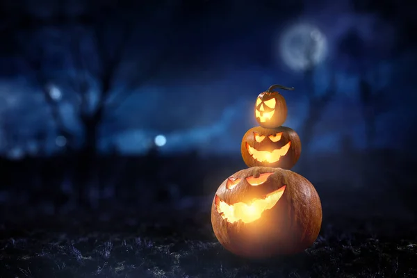 Strašidelný halloween image. Smíšená média — Stock fotografie