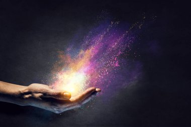 Renkli barut patlaması. Karışık ortam