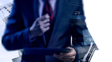 İş ve yenilik kavramı. Karışık ortam