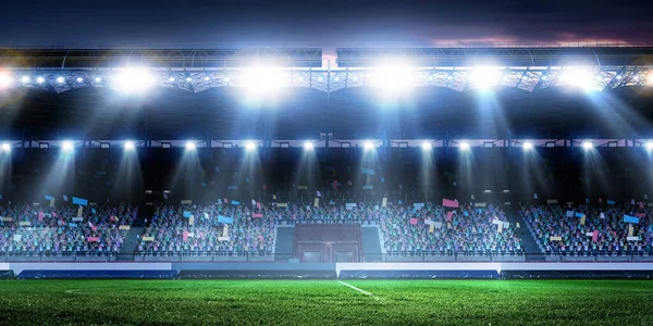 Hele nacht voetbal arena in het licht — Stockfoto