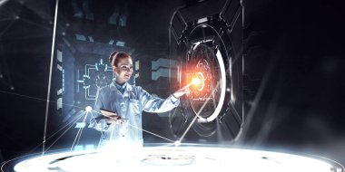 Bilim ve tıpta yenilikçi teknolojiler. Karışık ortam