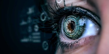 Tarama aşamasında kadın gözünü kapat