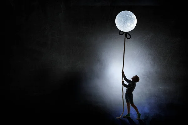 Ragazzo in luna. Mezzi misti — Foto Stock