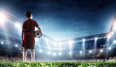 Küçük futbol şampiyonu. Karışık ortam