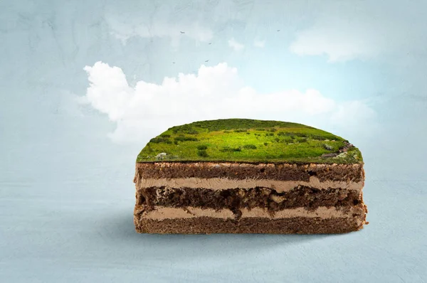 Zielony krajobraz na szczycie tortu — Zdjęcie stockowe