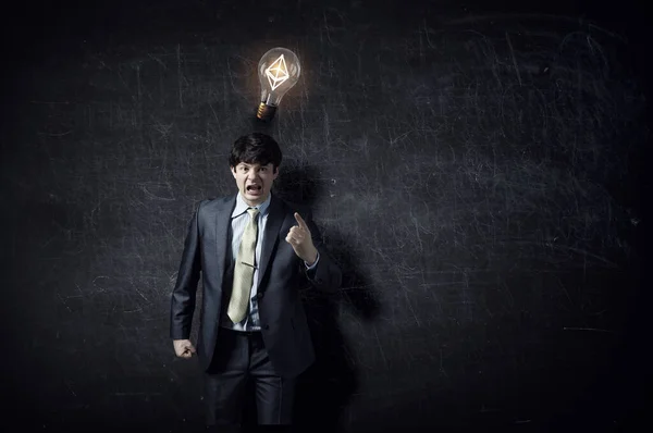 Glödlampa som symbol för kreativitet — Stockfoto
