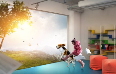 Köpeğe binen kız. Karışık ortam
