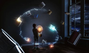 Parlak ampullü bir çocuk