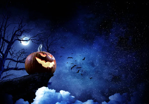 Imagen de Halloween con calabazas. Medios mixtos — Foto de Stock
