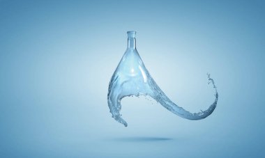 Cam şişeden su fışkırıyor.