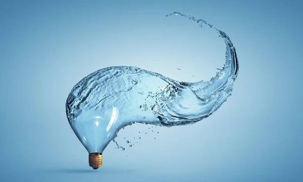 Лампочка від бризок води — стокове фото