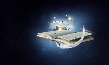 Kitap dünyası konsepti. Karışık ortam