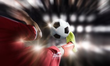 Futbol tekme