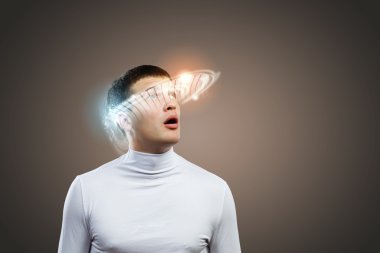 Adamın kafasına hologram