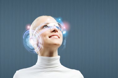 hologram kadınla yuvarlak baş