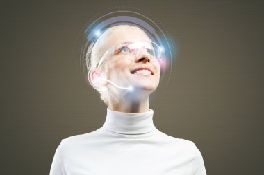 hologram kadınla yuvarlak baş