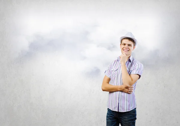 Hombre soñando con el futuro — Foto de Stock