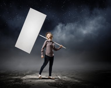 kadın taşıyan boş başlık sayfası