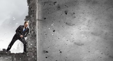 işadamı hareket tuğla duvar