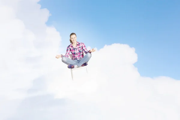 Woman meditating — Stock Photo, Image