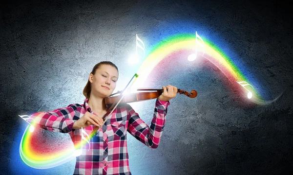 Woman playing violin — Stock Photo, Image