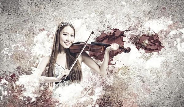Violinista mulher — Fotografia de Stock
