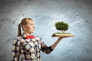 kadın holding açık kitap