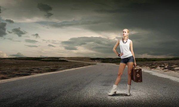 Young woman travel — Stock Photo, Image