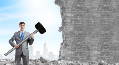 işadamı holding çekiç