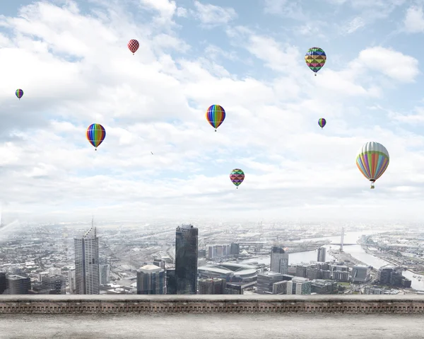 Colorful aerostats flying — Stock Photo, Image