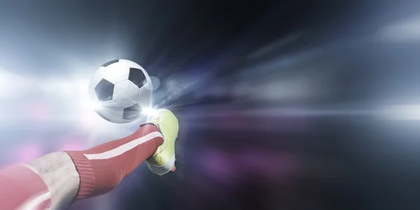 Voetbal kick — Stockfoto