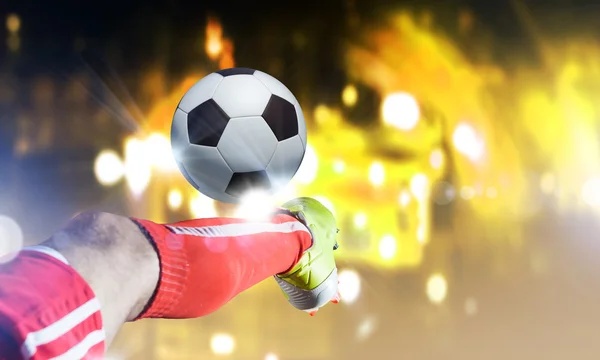 Voetbal kick — Stockfoto