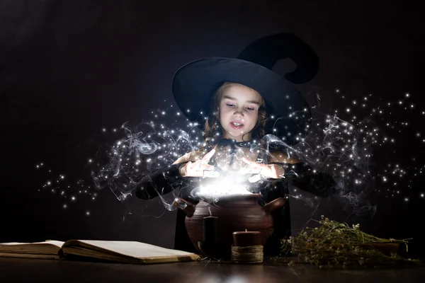 Halloween witch — Stock Photo, Image