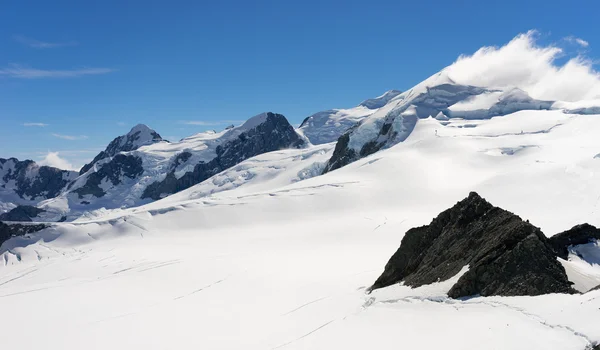 多雪的山 — 图库照片