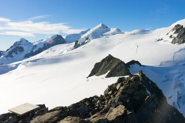 多雪的山 — 图库照片