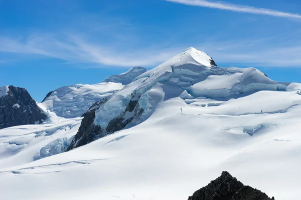 Śnieżne góry — Zdjęcie stockowe