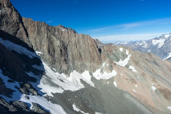 Snowy mountains — Stock Photo, Image