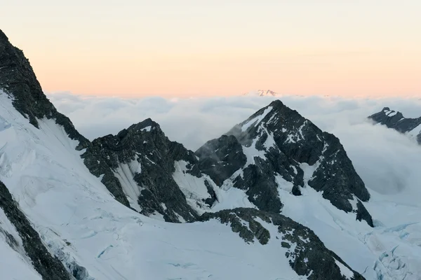 Berglandschap Rechtenvrije Stockafbeeldingen