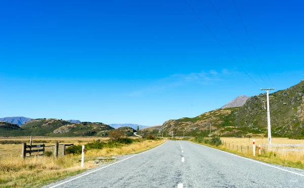 Alpes e estradas da Nova Zelândia — Fotografia de Stock