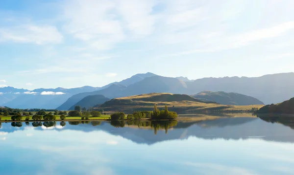 Alpi e lago della Nuova Zelanda — Foto Stock