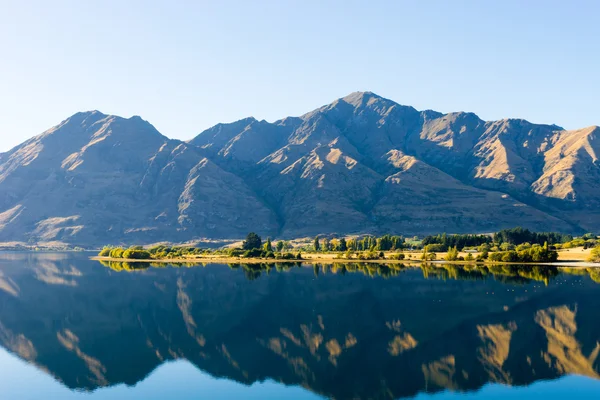 Alpi e lago della Nuova Zelanda — Foto Stock