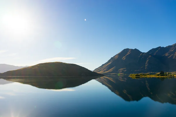 Nieuw-Zeelandse Alpen en meer — Stockfoto