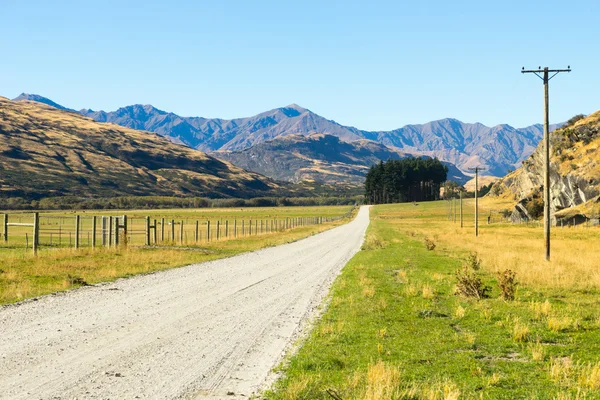 Nueva Zelanda alpes y carretera —  Fotos de Stock