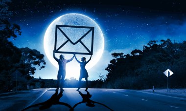 genç bir çift bir tarihte