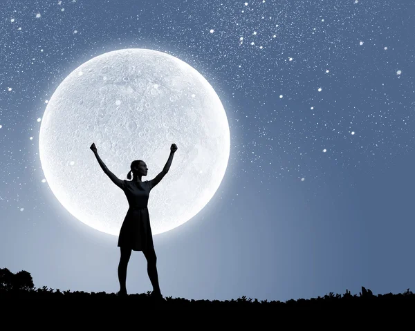 Woman and full moon — Stock Photo, Image