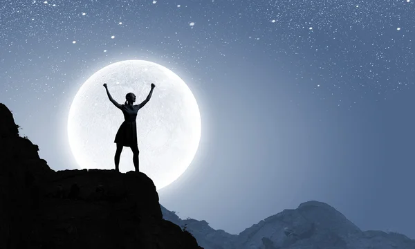 Woman and full moon — Stock Photo, Image