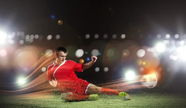 Voetbal speler op stadion — Stockfoto