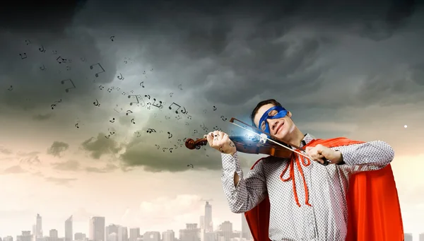 Superman cântă la vioară — Fotografie, imagine de stoc