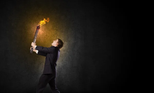 Hombre con antorcha —  Fotos de Stock